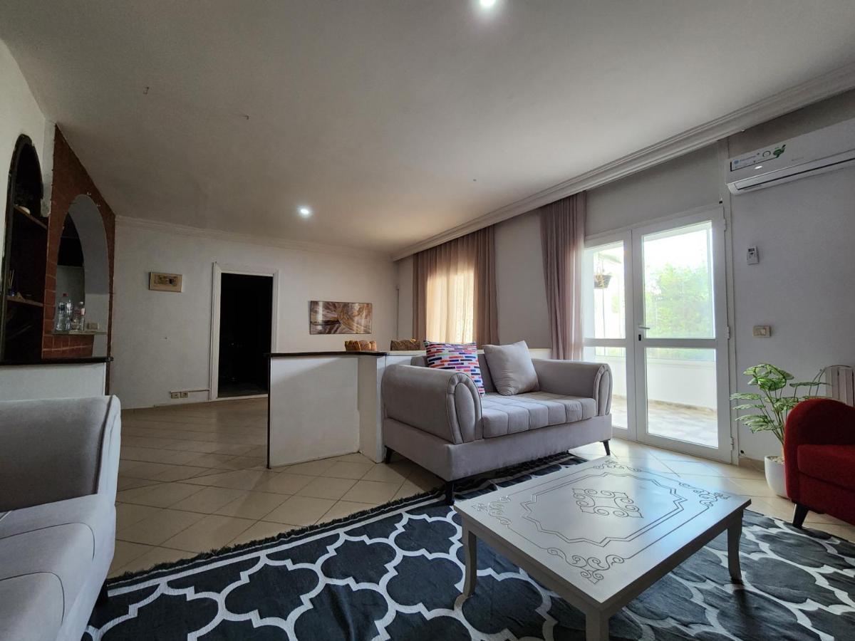 Duplex Bien Equipe Securise Avec Jardin Et Veranda Λα Μάρσα Εξωτερικό φωτογραφία
