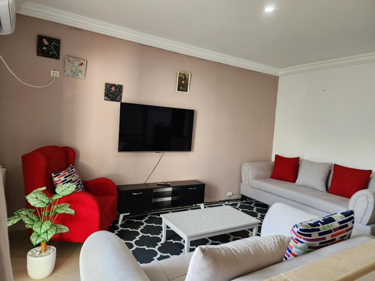 Duplex Bien Equipe Securise Avec Jardin Et Veranda Λα Μάρσα Εξωτερικό φωτογραφία