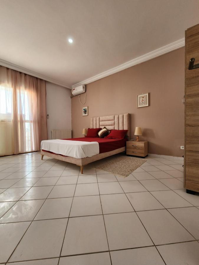 Duplex Bien Equipe Securise Avec Jardin Et Veranda Λα Μάρσα Εξωτερικό φωτογραφία