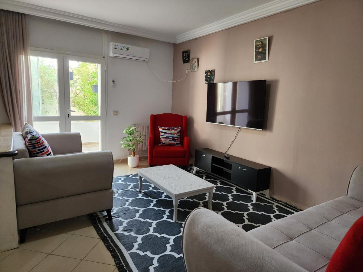 Duplex Bien Equipe Securise Avec Jardin Et Veranda Λα Μάρσα Εξωτερικό φωτογραφία