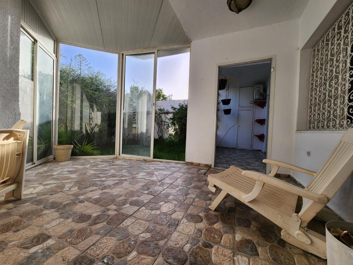 Duplex Bien Equipe Securise Avec Jardin Et Veranda Λα Μάρσα Εξωτερικό φωτογραφία